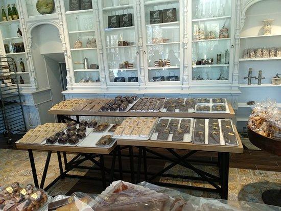 Pasteleria Larrea