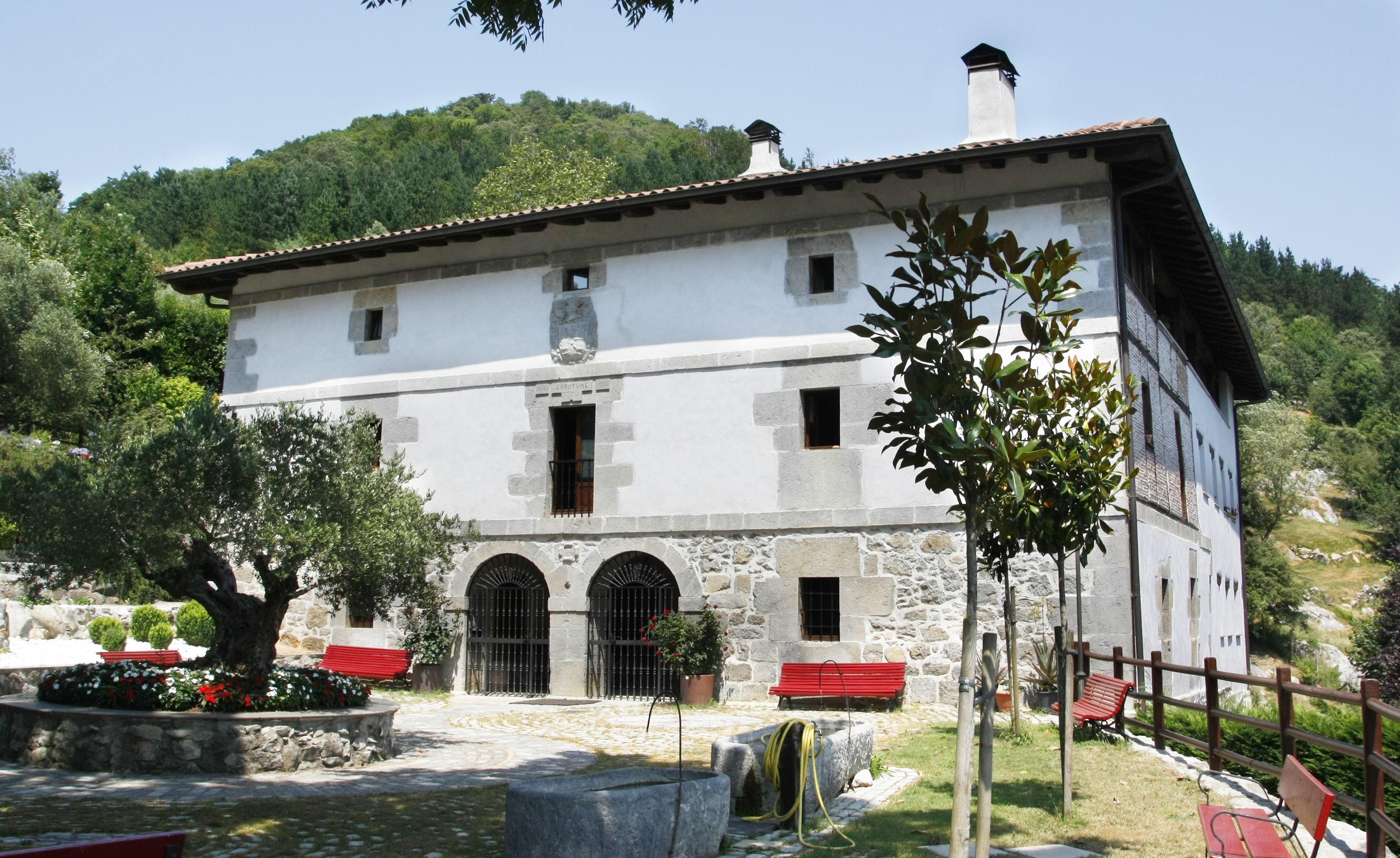 Caserio Urrutume
