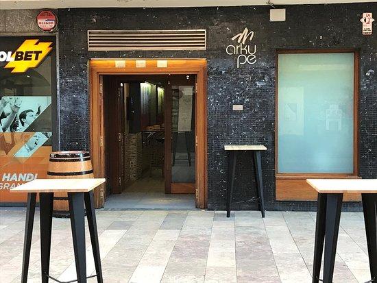 Arkupe Taberna