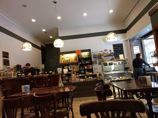 Café IruBi & M