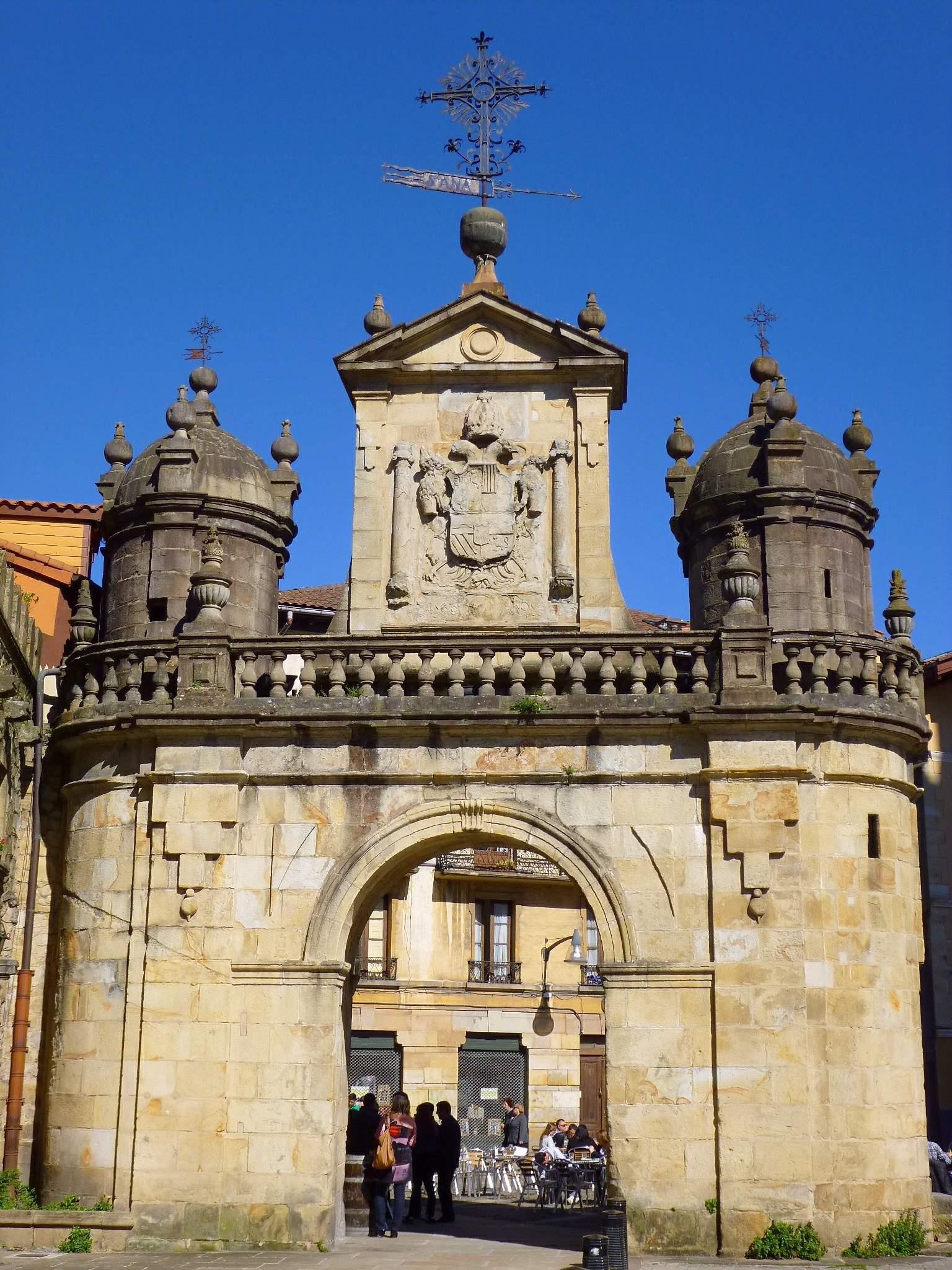 Arco De Santa Ana