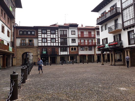 la Plaza de Gipuzkoa